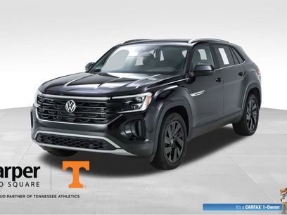 Used 2024 Volkswagen Atlas Cross Sport SE w/ Panoramic Sunroof Package