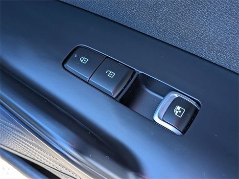 Used 2021 Kia K5 GT-Line image 35