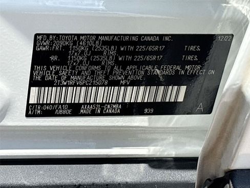 Used 2023 Toyota RAV4 XLE w/ Convenience Package FWD image 32