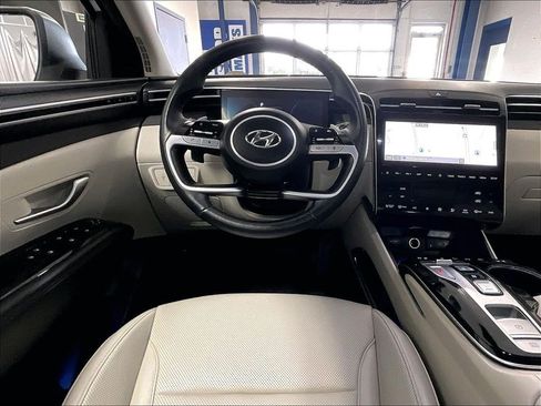 Used 2024 Hyundai Tucson Limited AWD/4WD image 17