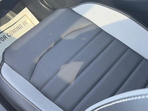 Certified 2023 Volkswagen Taos SEL AWD/4WD image 17