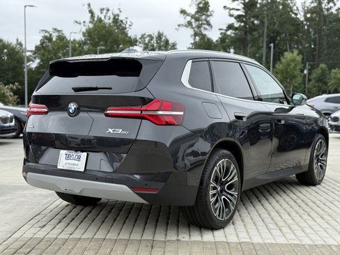 New 2025 BMW X3 xDrive30i w/ Convenience Package image 6