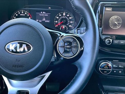 Used 2021 Kia Soul EX FWD image 11