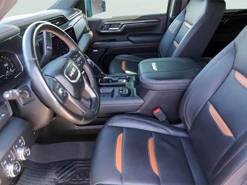 Used 2024 GMC Sierra 3500 AT4 w/ AT4 Premium Plus Package image 12