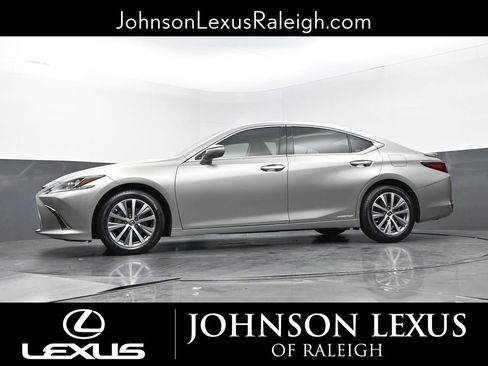 Used 2021 Lexus ES 300h w/ Premium Package FWD image 21
