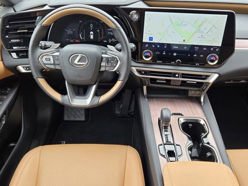 Used 2025 Lexus RX 350 Premium w/ Accessory Package (Z1) FWD image 24