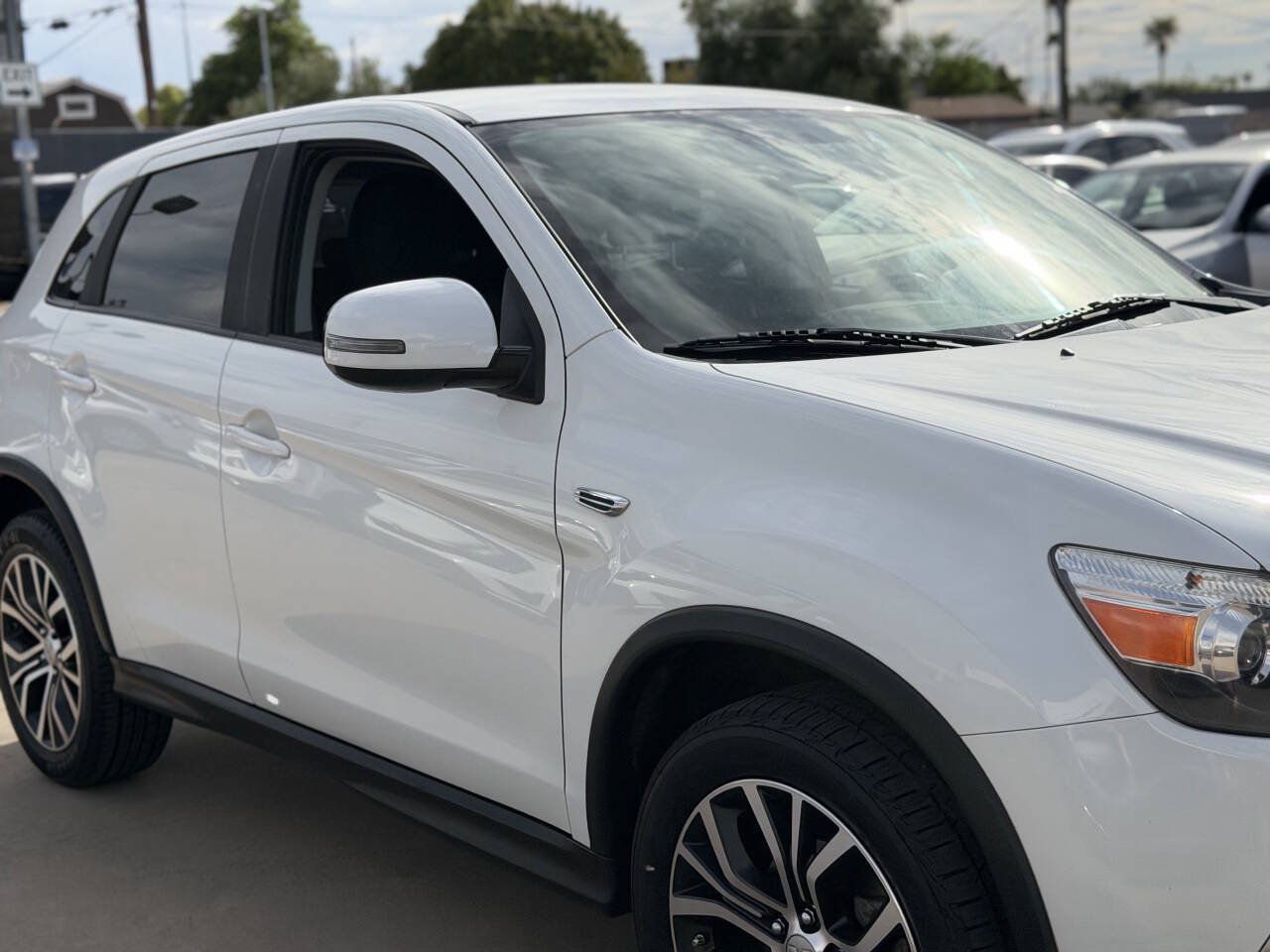 Used 2018 Mitsubishi Outlander Sport ES AWD/4WD image 17