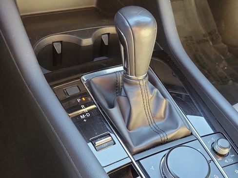 Used 2023 MAZDA MAZDA3 s image 22