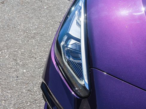 Used 2024 BMW Z4 M40i w/ Premium Package image 10