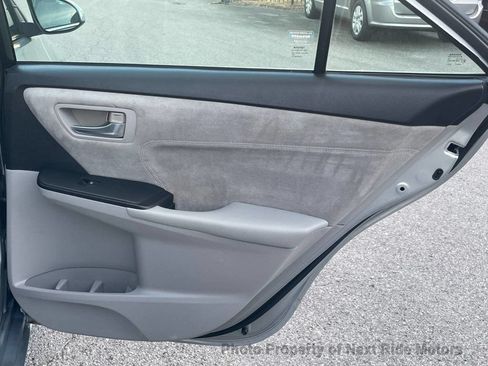 Used 2016 Toyota Camry XSE w/ Moonroof Package FWD image 20