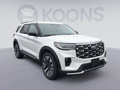 New 2026 Ford Explorer Platinum image 10