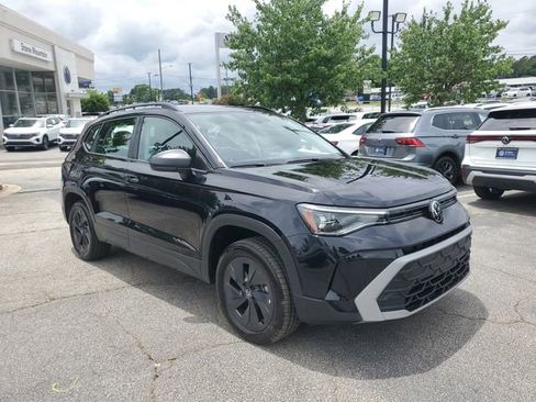 Certified 2025 Volkswagen Taos S FWD image 3