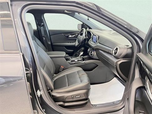 Certified 2022 Chevrolet Blazer Premier w/ Enhanced Convenience Package image 6