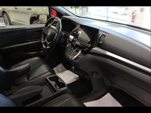 Used 2023 Honda Odyssey Sport image 22