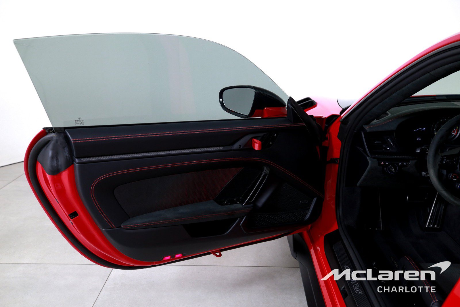 Used 2025 Porsche 911 GT3 RS w/ Weissach Package RWD image 10