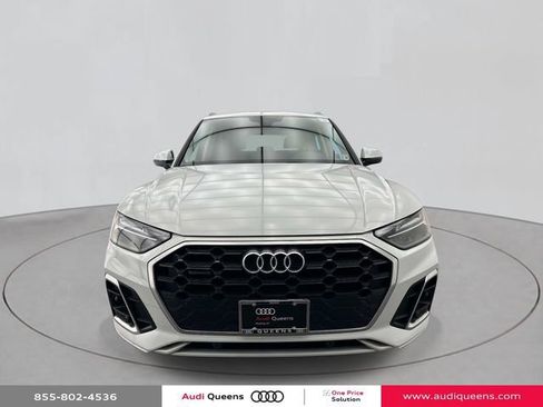 Used 2023 Audi Q5 2.0T Premium w/ Convenience Package AWD/4WD image 6