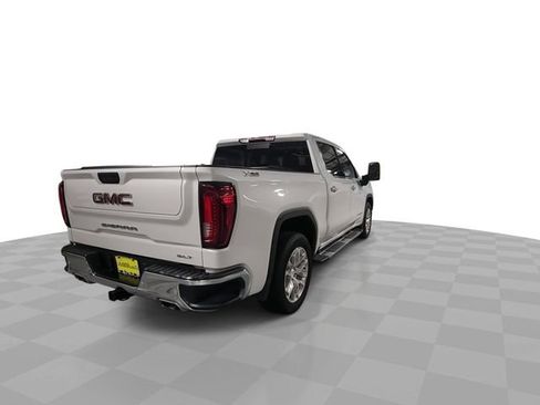 Used 2022 GMC Sierra 1500 SLT w/ SLT Premium Plus Package AWD/4WD image 8