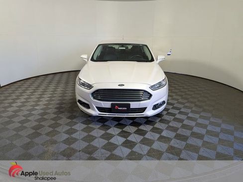 Used 2016 Ford Fusion SE w/ Equipment Group 202A AWD/4WD image 4