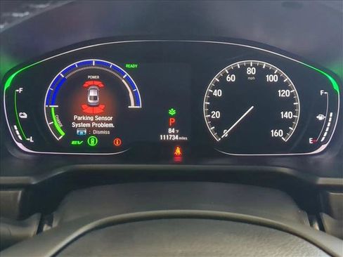 Used 2018 Honda Accord Touring image 11