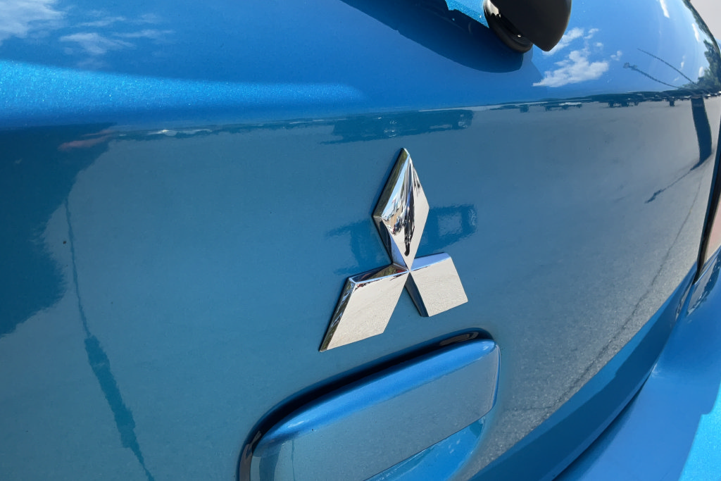 Used 2024 Mitsubishi Mirage ES FWD image 30