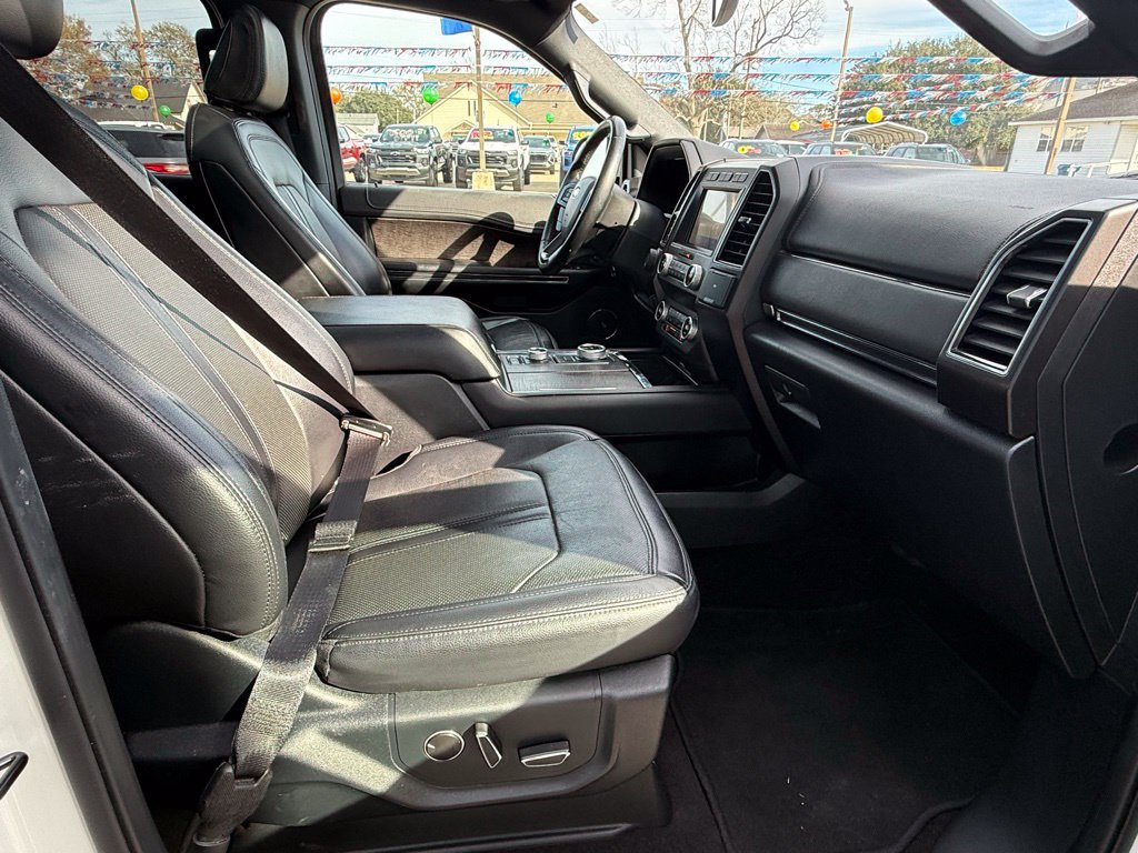 Used 2021 Ford Expedition Limited AWD/4WD image 36