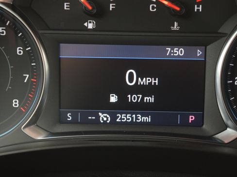 Used 2023 Chevrolet Traverse LT w/ LPO, Floor Liner Package AWD/4WD image 14