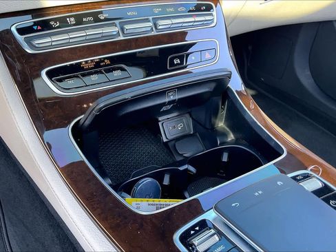 Used 2022 Mercedes-Benz E 350 E 350 image 35