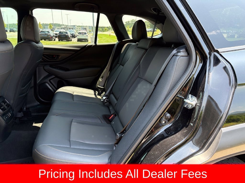 Used 2025 Subaru Outback Wilderness AWD/4WD image 34