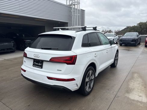 Used 2025 Audi Q5 2.0T Premium w/ Convenience Plus Package image 6