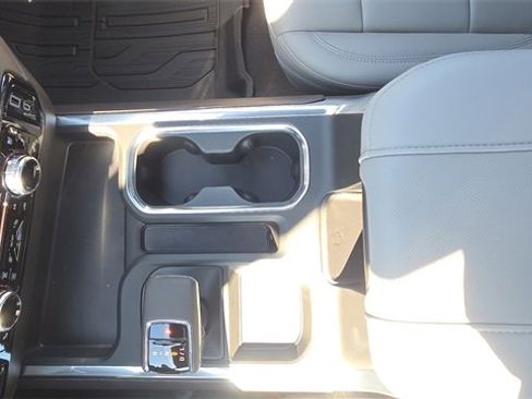 New 2026 GMC Sierra 1500 SLT w/ SLT Premium Package image 41