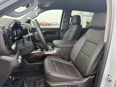 Used 2024 GMC Sierra 1500 Elevation w/ Elevation Premium Package image 12