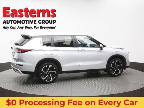 Used 2024 Mitsubishi Outlander SE AWD/4WD image 42