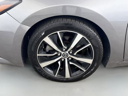 Used 2021 Nissan Maxima 3.5 SV w/ Floor Mat Group FWD image 38