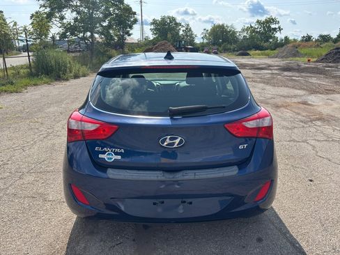 Used 2013 Hyundai Elantra GT FWD image 4