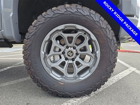 New 2025 Chevrolet Silverado 1500 RST image 9