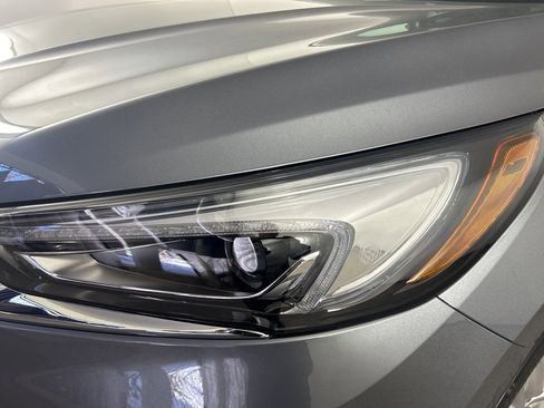 Used 2019 Buick Enclave Premium w/ Experience Buick Package image 14