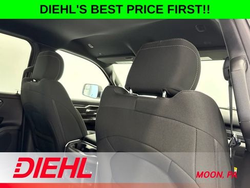 New 2026 RAM 1500 Big Horn AWD/4WD image 12