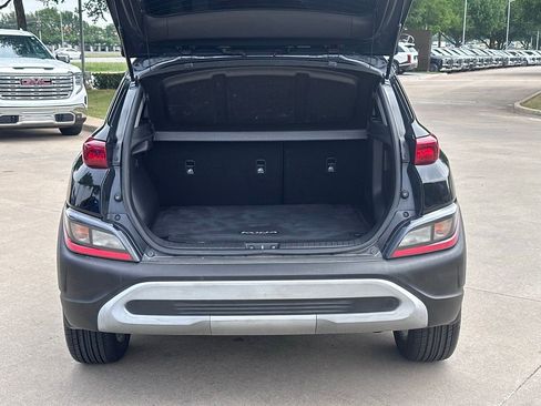 Used 2023 Hyundai Kona SEL FWD image 15