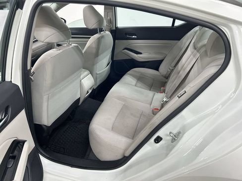 Used 2022 Nissan Altima 2.5 SV w/ SV Premium Package AWD/4WD image 20