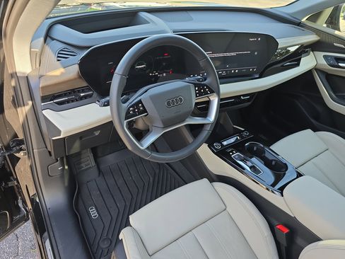 Used 2025 Audi Q6 e-tron Premium Plus AWD/4WD image 16