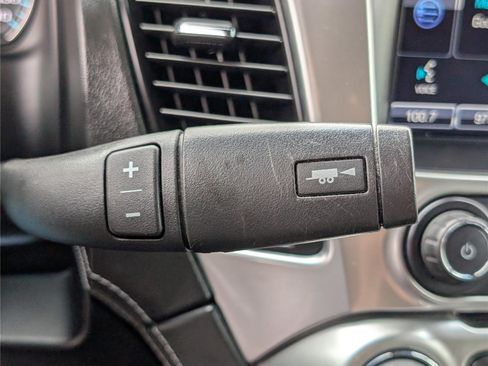 Used 2015 Chevrolet Tahoe LT AWD/4WD image 29