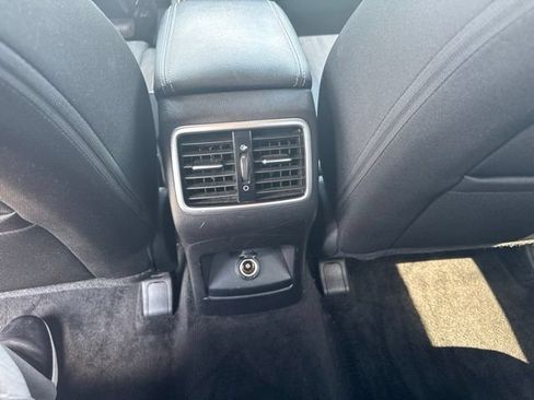 Used 2021 Kia Sportage LX FWD image 15