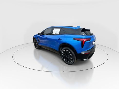 Used 2024 Chevrolet Blazer EV RS image 6