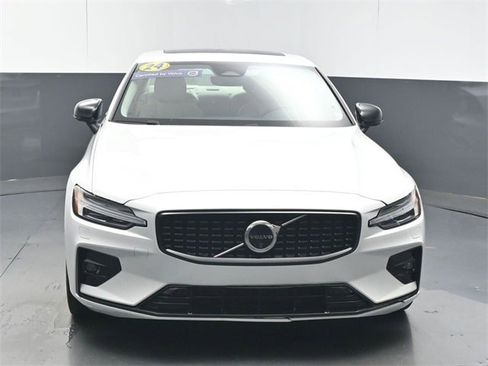 Certified 2024 Volvo S60 B5 Plus w/ Climate Package image 3