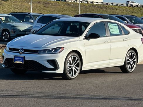 New 2026 Volkswagen Jetta Sport FWD image 7