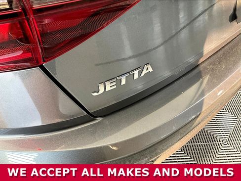 Used 2020 Volkswagen Jetta R-Line w/ R-Line Cold Weather Package FWD image 21