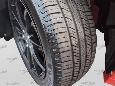 Used 2018 Dodge Charger GT AWD/4WD image 29