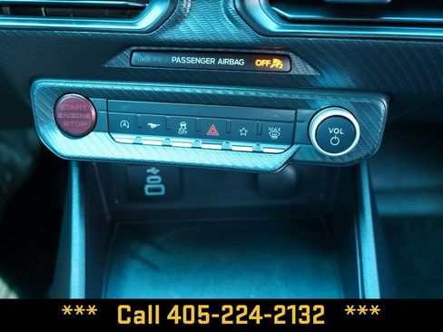 Used 2025 Ford Mustang Coupe RWD image 31