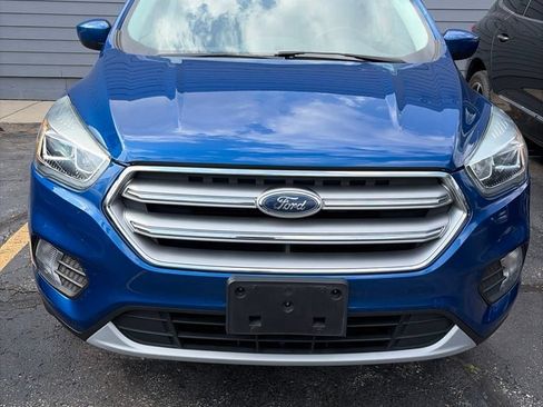 Certified 2017 Ford Escape SE w/ SE Leather Comfort Package FWD image 7