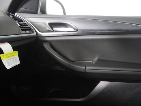 Certified 2024 BMW X4 xDrive30i image 30